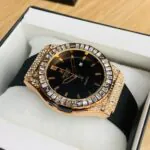 BUY HUBLOT WATCH FOR MANS-ELITEDUAKN-IN PAKISTAN